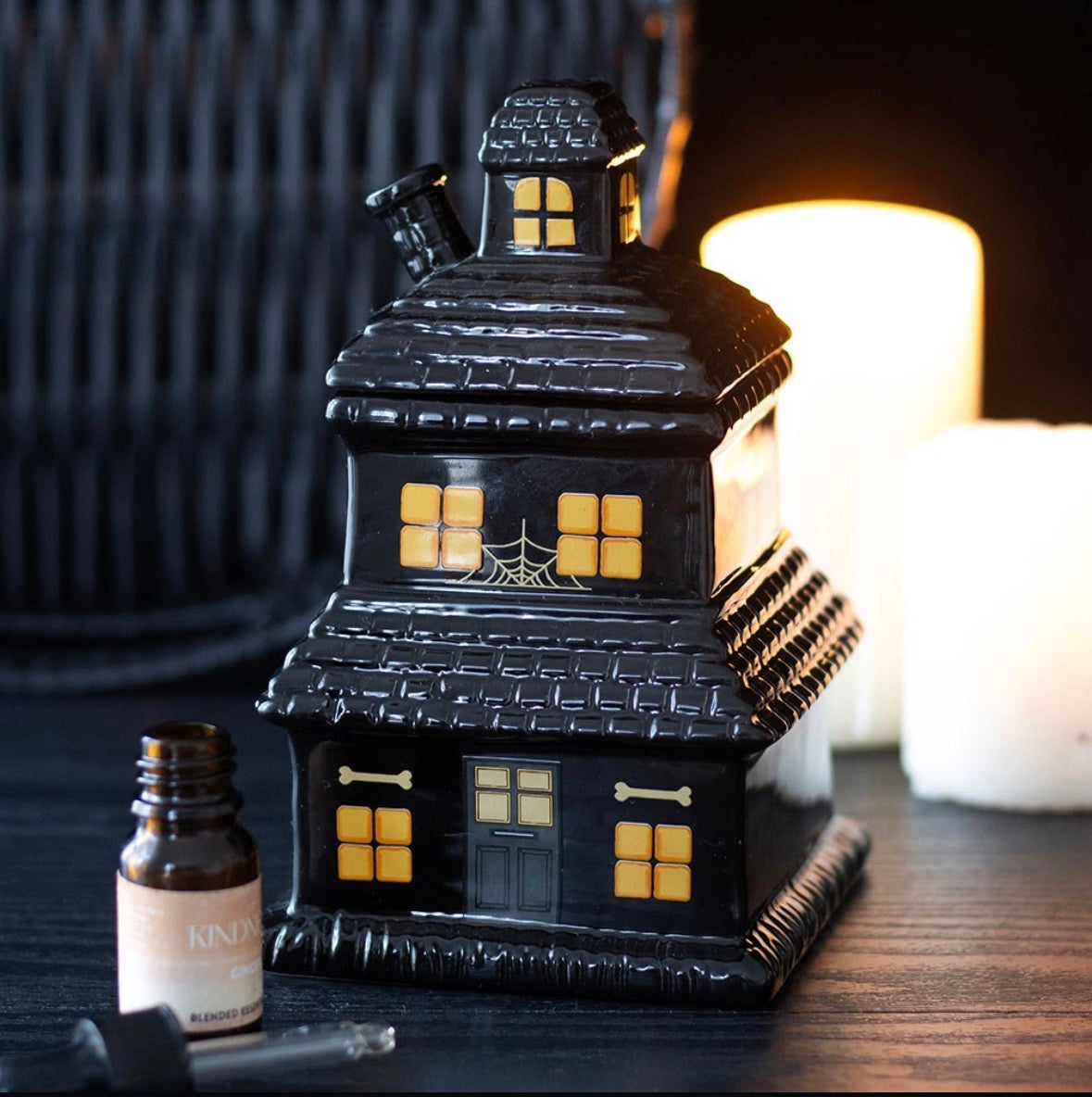 Haunted House Wax Burner